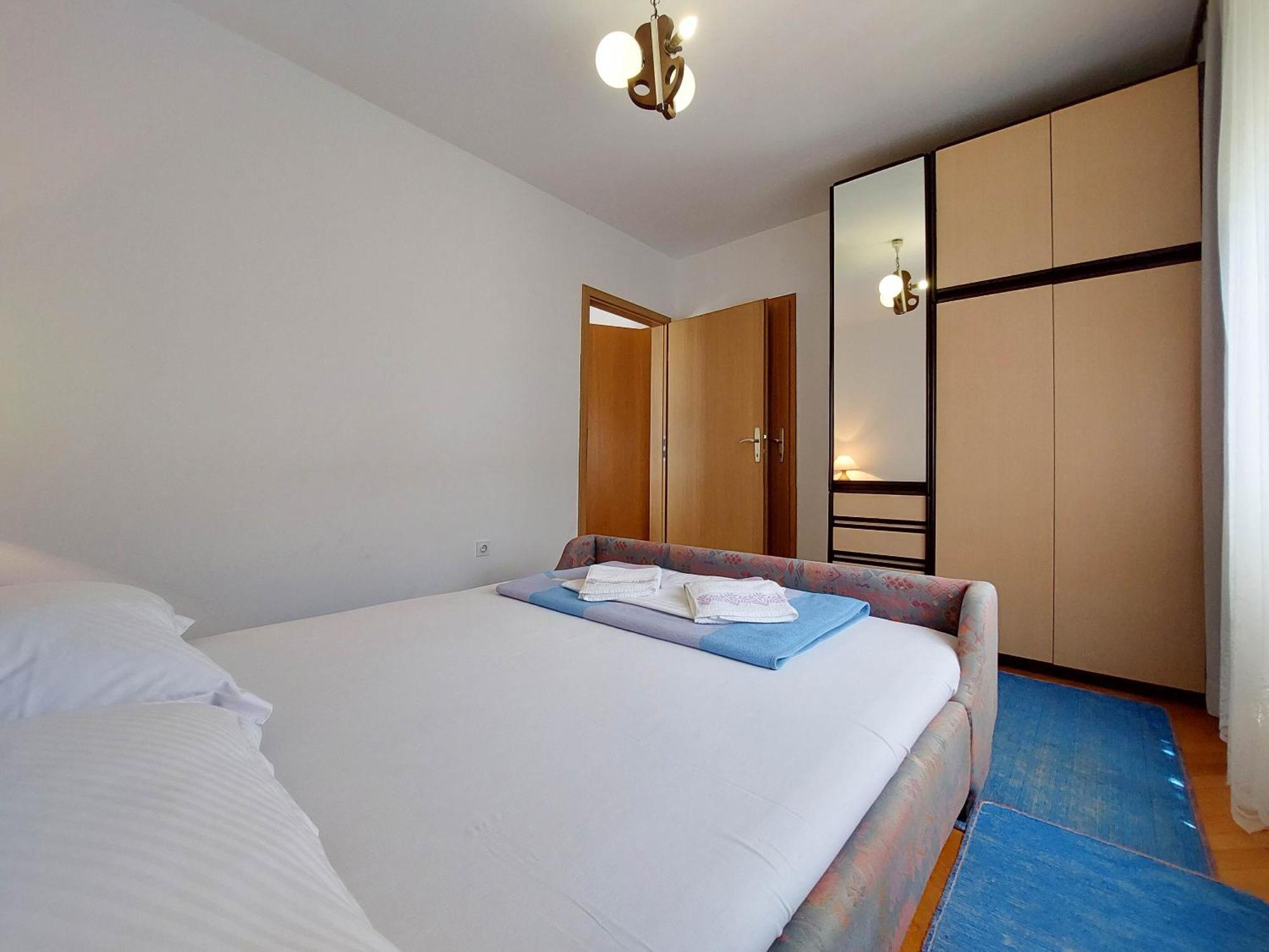 Apartments Marija Selce Exterior photo