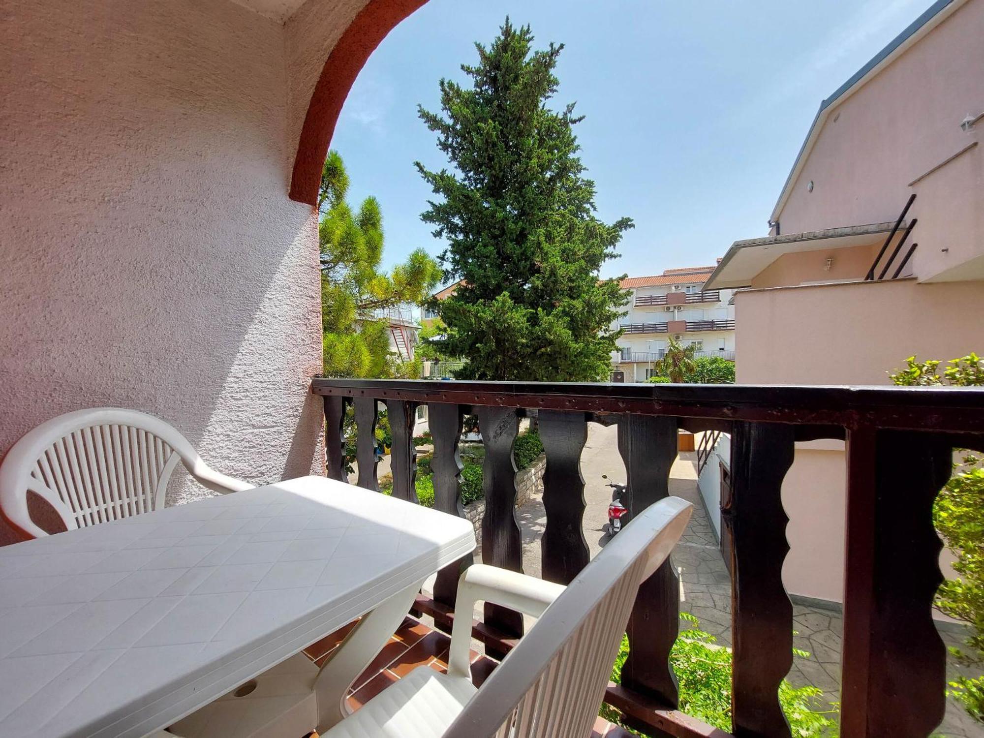Apartments Marija Selce Exterior photo