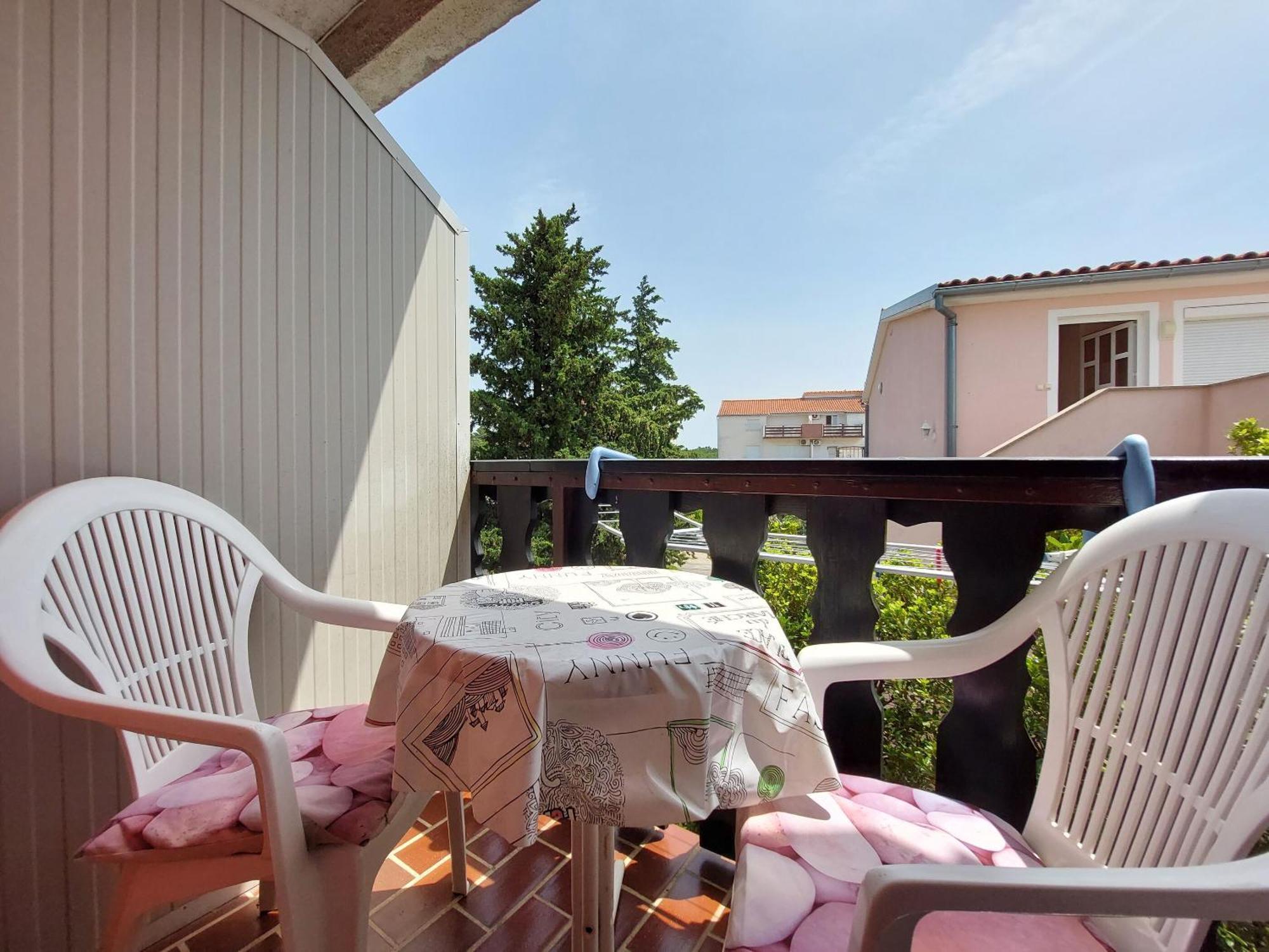 Apartments Marija Selce Exterior photo